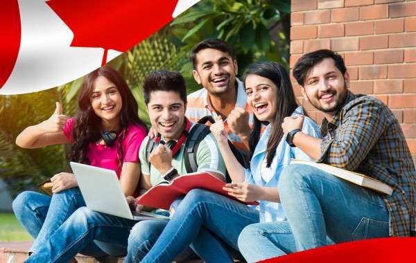 Fully Funded International Student Scholarships in Canada