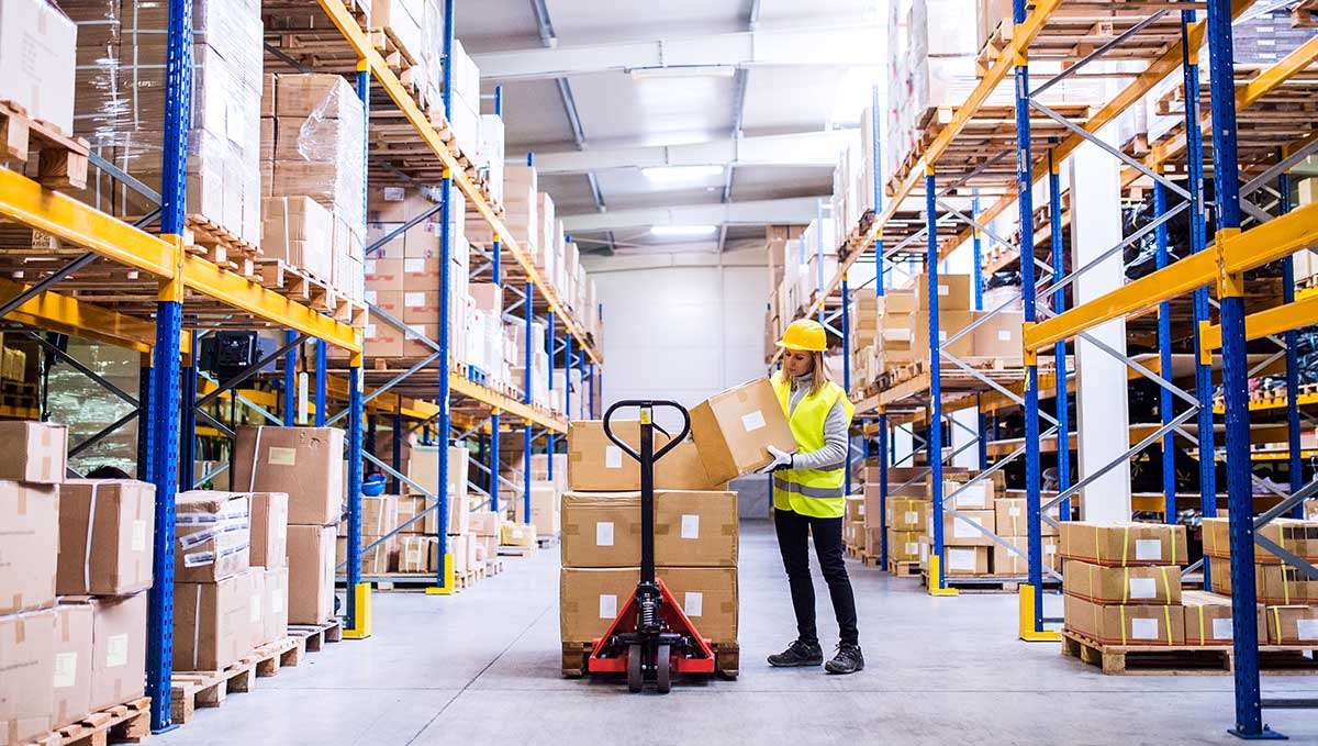 How to Immigrate to Canada As a Warehouse Associate